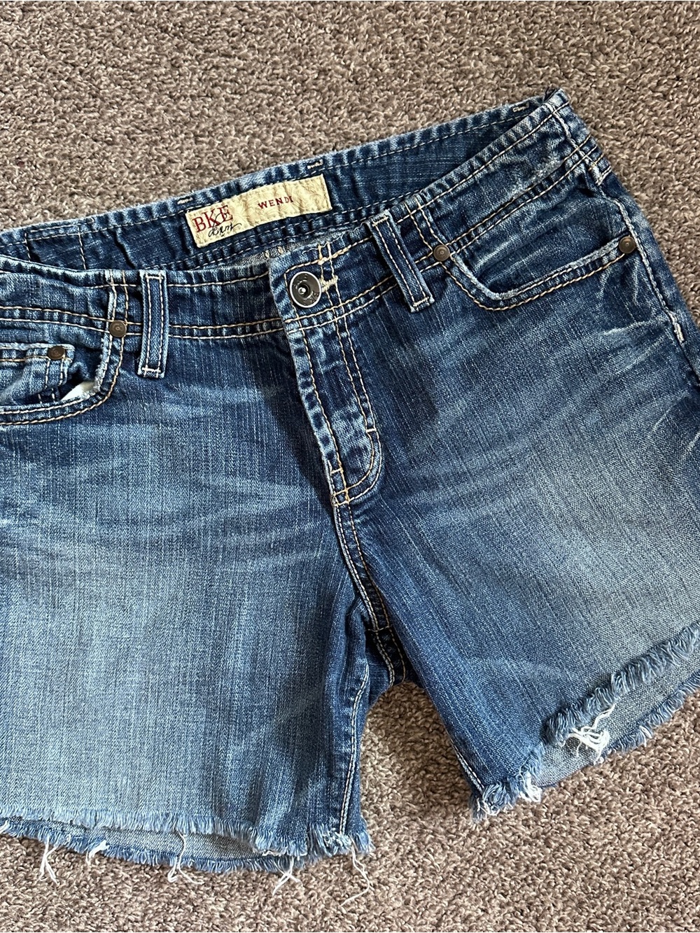 BKE Buckle Size 27 Denim Cut Off Shorts High Rise Stretch Boho Festival Y2K